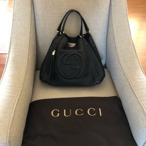 Gucci medium soho shoulder bag in great condition.
